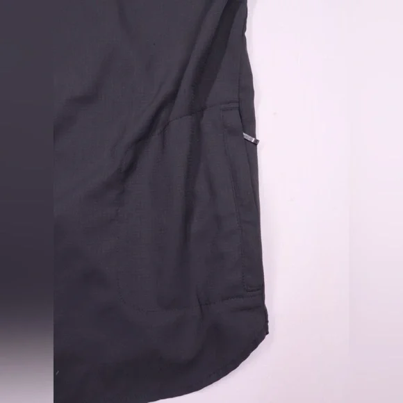 Bass Pro Shops Men's Charcoal Button Down Shirt - Picture 9 of 12